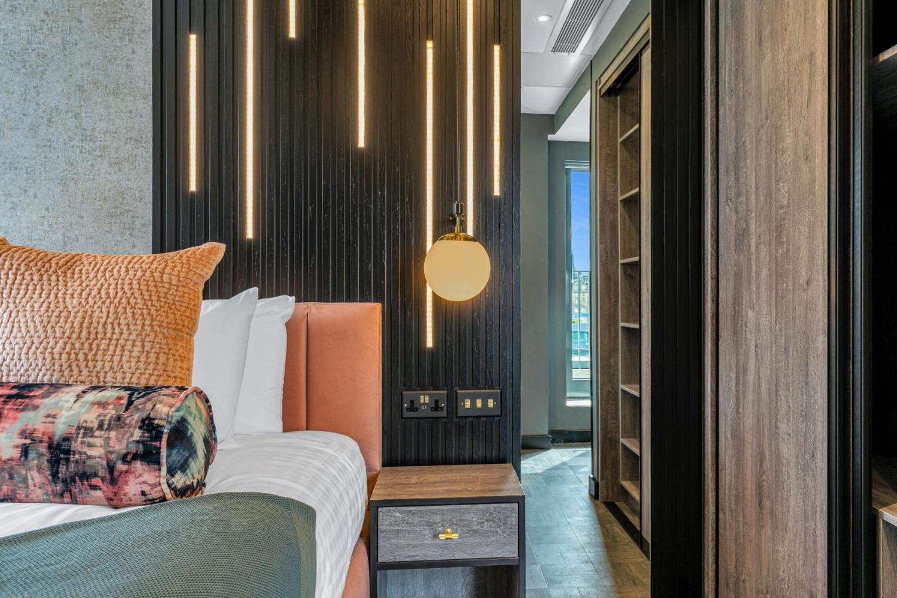 Roomzzz Edynburg Zewnętrze zdjęcie