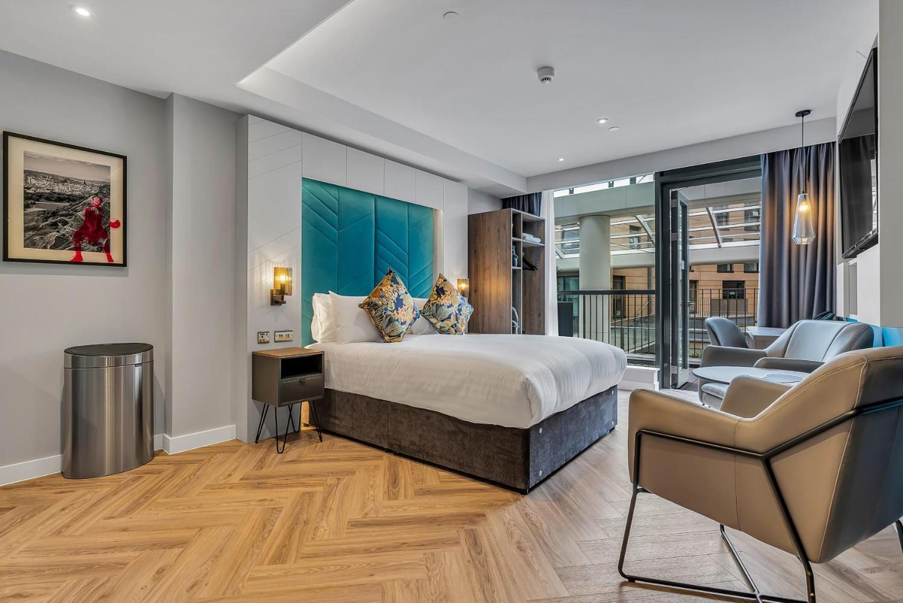 Roomzzz Edynburg Zewnętrze zdjęcie